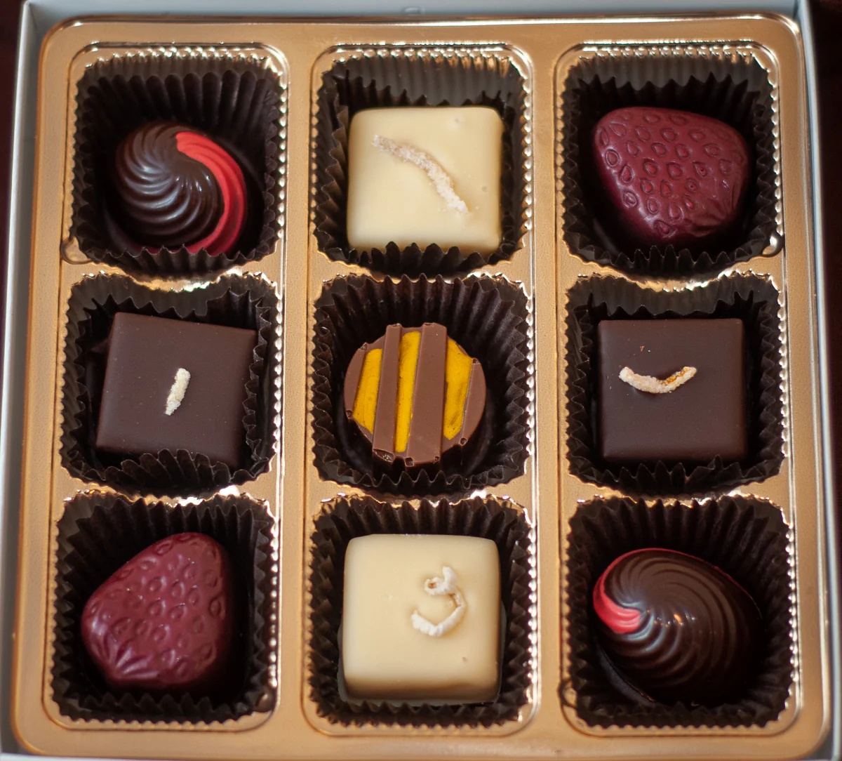 Fruitsy Tootsy Chocolate Sampler - Image 4